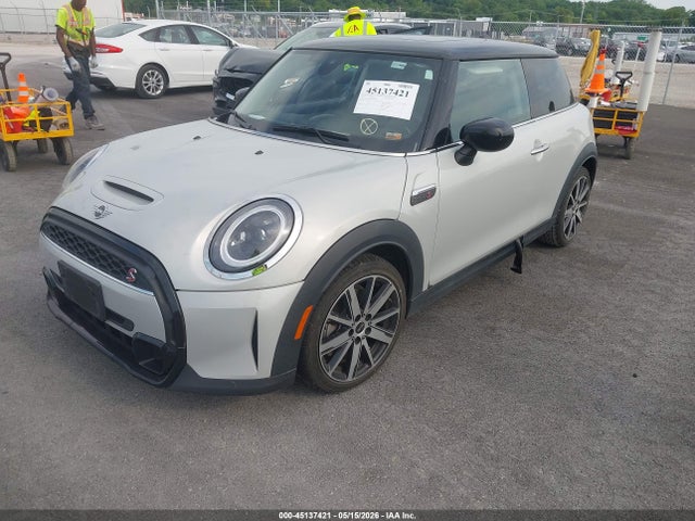 2023 Mini Hardtop Cooper S მანქანა იყიდება აუქციონზე, vin: WMW53DH0XP2S84998, აუქციონის ნომერი: 45137421