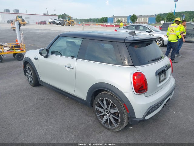 2023 Mini Hardtop Cooper S მანქანა იყიდება აუქციონზე, vin: WMW53DH0XP2S84998, აუქციონის ნომერი: 45137421