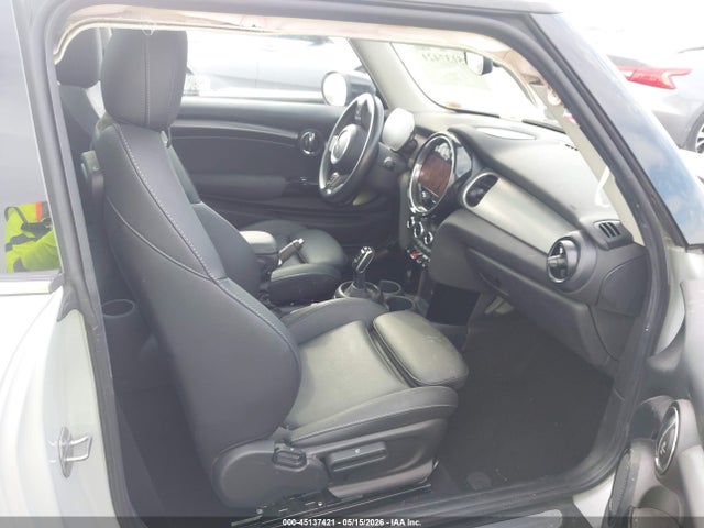 2023 Mini Hardtop Cooper S მანქანა იყიდება აუქციონზე, vin: WMW53DH0XP2S84998, აუქციონის ნომერი: 45137421
