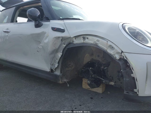 2023 Mini Hardtop Cooper S მანქანა იყიდება აუქციონზე, vin: WMW53DH0XP2S84998, აუქციონის ნომერი: 45137421
