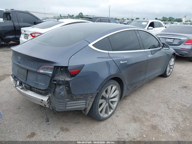 45137425 :رقم المزاد ، 5YJ3E1EB9LF711975 vin ، 2020 Tesla Model 3 Long Range Dual Motor All-wheel Drive مزاد بيع
