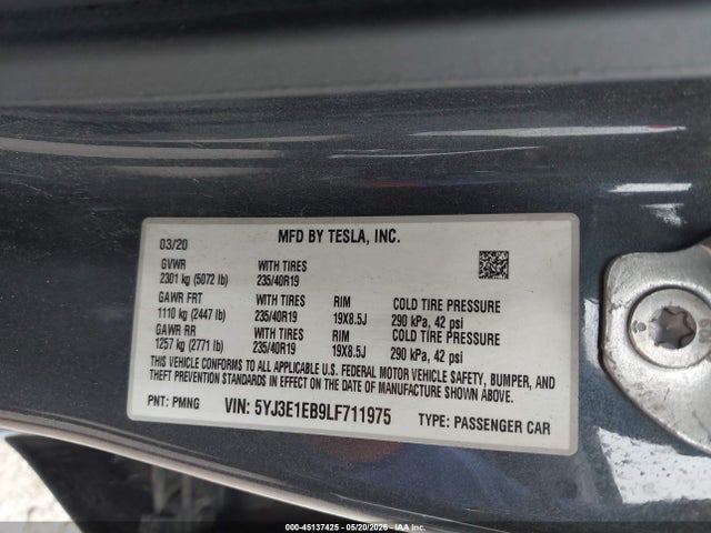 45137425 :رقم المزاد ، 5YJ3E1EB9LF711975 vin ، 2020 Tesla Model 3 Long Range Dual Motor All-wheel Drive مزاد بيع