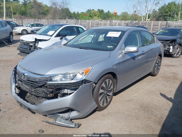 Продажа на аукционе авто 2017 Honda Accord Hybrid, vin: JHMCR6F34HC028190, номер лота: 45137447