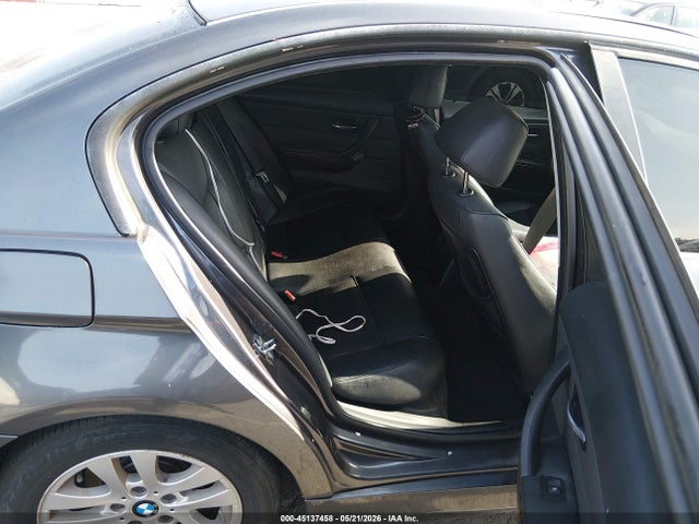 45137458 :رقم المزاد ، WBAVB13576PT15677 vin ، 2006 Bmw 325i مزاد بيع