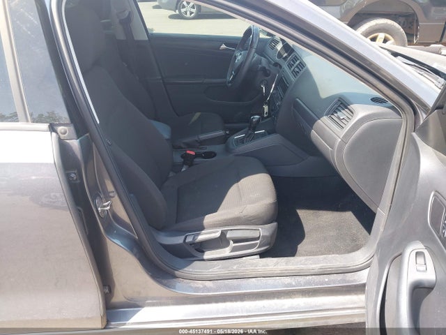 45137491 :رقم المزاد ، 3VW2K7AJ7FM330160 vin ، 2015 Volkswagen Jetta 2.0l S مزاد بيع