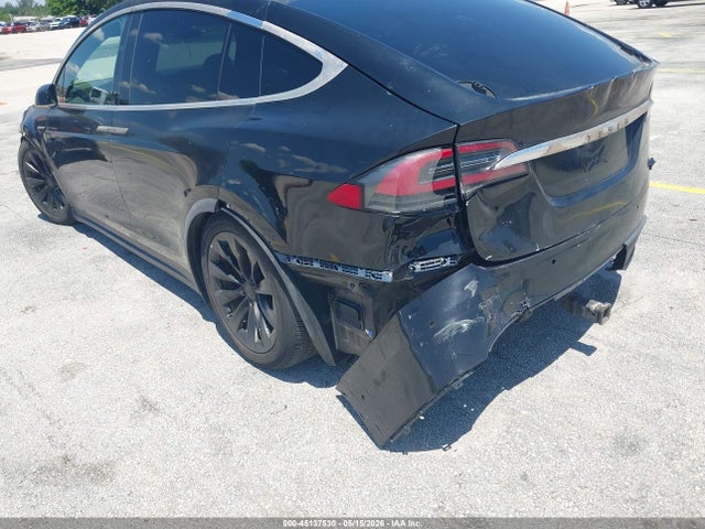 45137530 :رقم المزاد ، 5YJXCDE43KF186128 vin ، 2019 Tesla Model X P100d/performance مزاد بيع