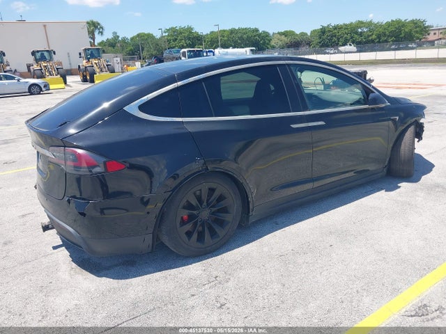45137530 :رقم المزاد ، 5YJXCDE43KF186128 vin ، 2019 Tesla Model X P100d/performance مزاد بيع