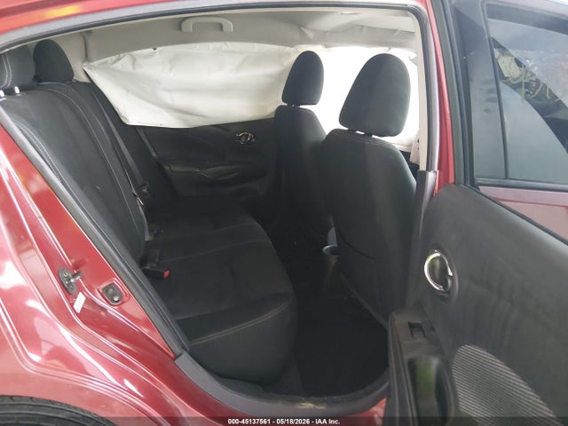 45137561 :رقم المزاد ، 3n1cn7ap3jl801662 vin ، 2018 Nissan Versa S/s Plus/sv/sl مزاد بيع