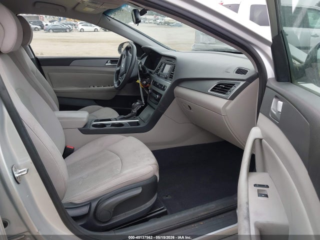 Продажа на аукционе авто 2015 Hyundai Sonata Se, vin: 5NPE24AF8FH165252, номер лота: 45137562