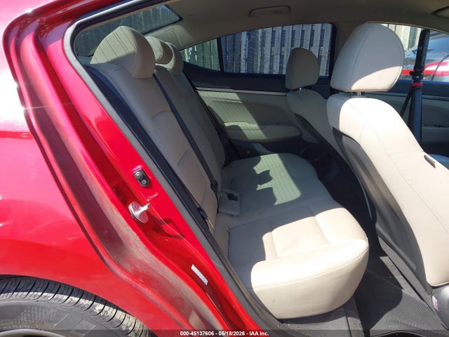 Продажа на аукционе авто 2018 Hyundai Elantra Sel, vin: KMHD84LFXJU610267, номер лота: 45137606