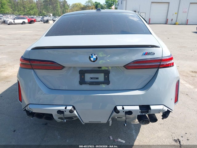 Продажа на аукционе авто 2026 Bmw M5, vin: WBS83FK02TCV22294, номер лота: 45137623