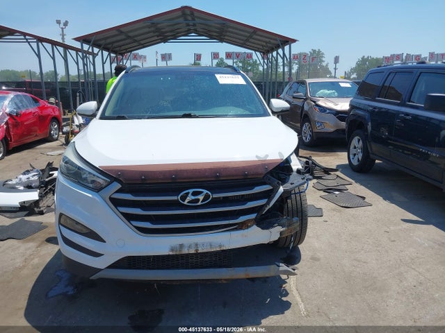 Продаж на аукціоні авто 2018 Hyundai Tucson Value, vin: KM8J3CA2XJU629459, номер лоту: 45137633
