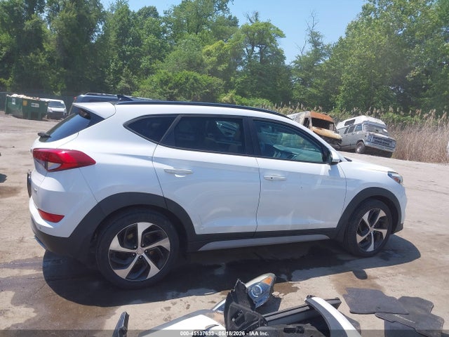 Продаж на аукціоні авто 2018 Hyundai Tucson Value, vin: KM8J3CA2XJU629459, номер лоту: 45137633