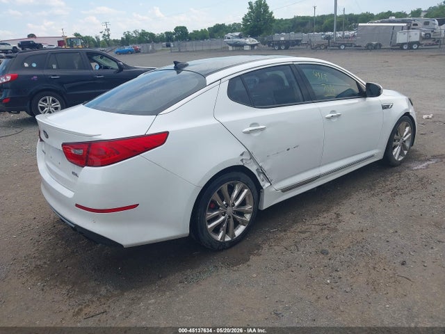 45137634 :رقم المزاد ، 5XXGR4A61FG427418 vin ، 2015 Kia Optima Sxl Turbo مزاد بيع