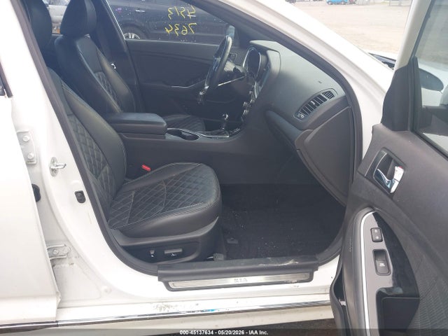 45137634 :رقم المزاد ، 5XXGR4A61FG427418 vin ، 2015 Kia Optima Sxl Turbo مزاد بيع