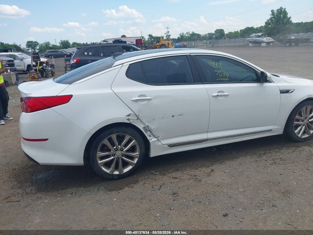 45137634 :رقم المزاد ، 5XXGR4A61FG427418 vin ، 2015 Kia Optima Sxl Turbo مزاد بيع