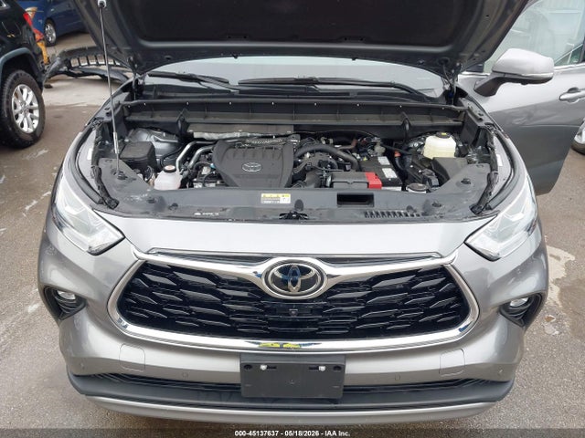 Продажа на аукционе авто 2025 Toyota Highlander Platinum, vin: 5TDKDRBH4SS590403, номер лота: 45137637