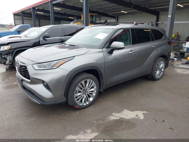 Продажа на аукционе авто 2025 Toyota Highlander Platinum, vin: 5TDKDRBH4SS590403, номер лота: 45137637