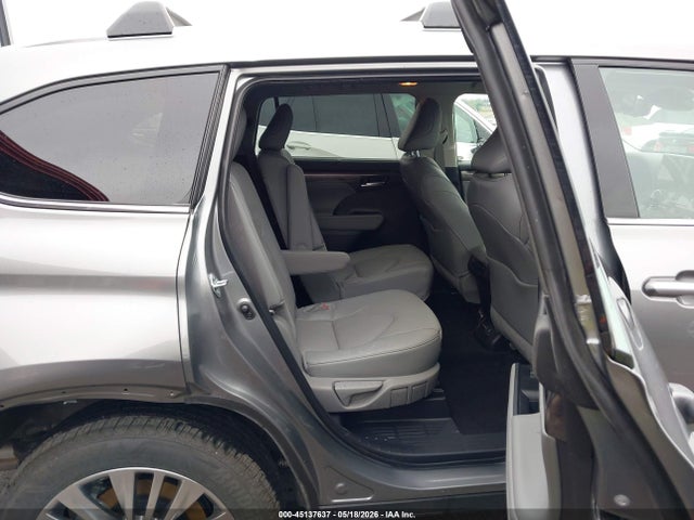 Продажа на аукционе авто 2025 Toyota Highlander Platinum, vin: 5TDKDRBH4SS590403, номер лота: 45137637