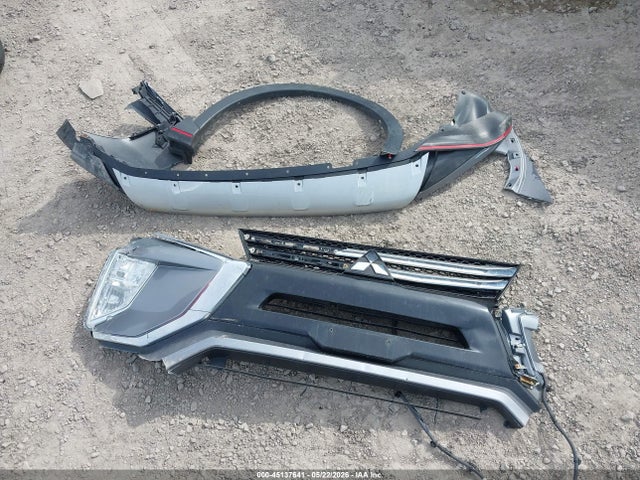45137641 :رقم المزاد ، JA4AT5AA8JZ050913 vin ، 2018 Mitsubishi Eclipse Cross Sel مزاد بيع