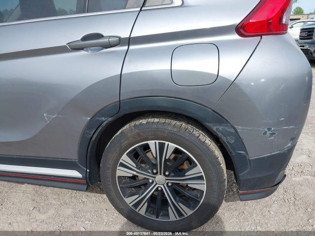 45137641 :رقم المزاد ، JA4AT5AA8JZ050913 vin ، 2018 Mitsubishi Eclipse Cross Sel مزاد بيع