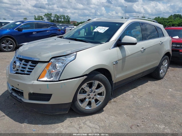 Cadillac Srx Luxury Collection 2015 3GYFNBE31FS640997 Image 2