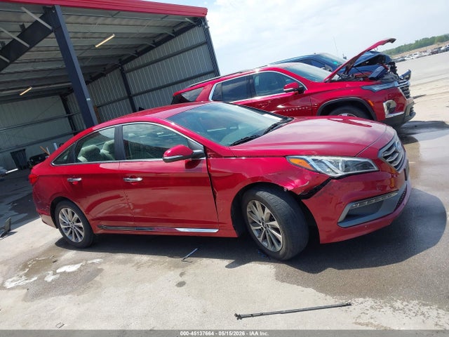 Hyundai Sonata Sport 2016 5NPE34AF5GH283001 Image 13