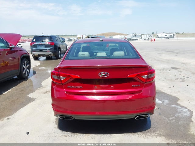 Hyundai Sonata Sport 2016 5NPE34AF5GH283001 Image 16