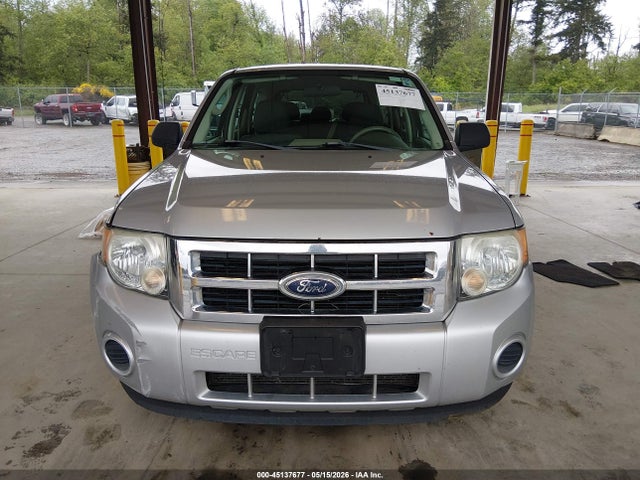 45137677 :رقم المزاد ، 1FMCU02739KB86948 vin ، 2009 Ford Escape Xls/xls Manual مزاد بيع