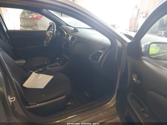 Продаж на аукціоні авто 2013 Chrysler 200 Touring, vin: 1C3CCBBB9DN593112, номер лоту: 45137686