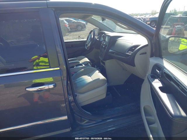 Продаж на аукціоні авто 2015 Chrysler Town & Country Touring, vin: 2C4RC1BG6FR521978, номер лоту: 45137703