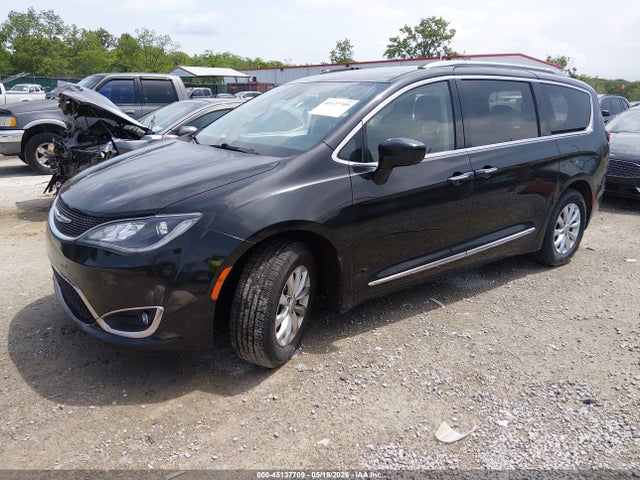 Aukcja sprzedaży 2018 Chrysler Pacifica Touring L, vin: 2C4RC1BG9JR170945, numer aukcji: 45137709