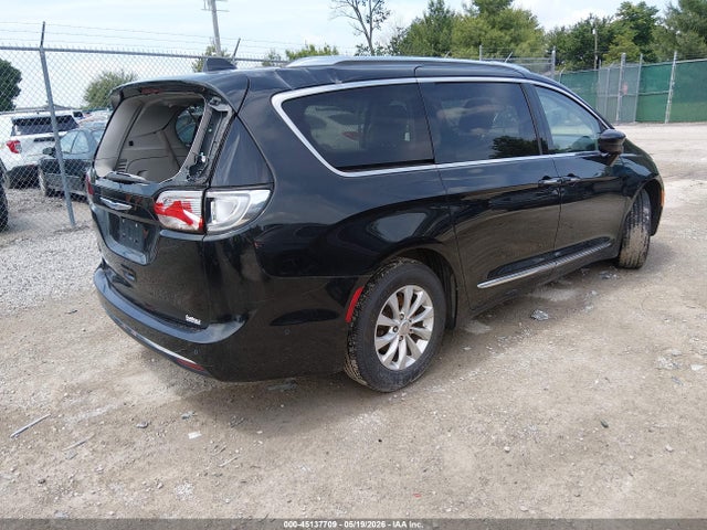 Aukcja sprzedaży 2018 Chrysler Pacifica Touring L, vin: 2C4RC1BG9JR170945, numer aukcji: 45137709