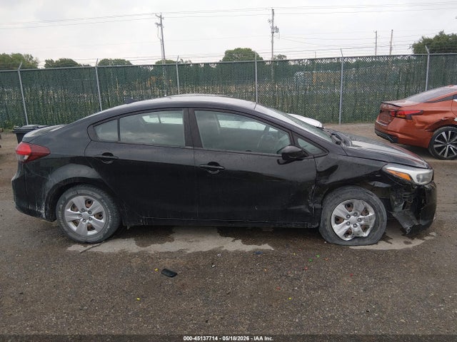 KIA FORTE LX 2017 3KPFK4A70HE058913 Image 13
