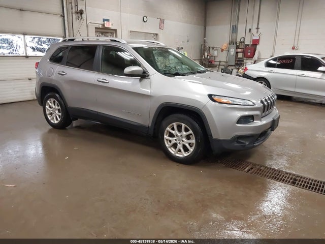 2018 Jeep Cherokee Latitude 4x4 მანქანა იყიდება აუქციონზე, vin: 1C4PJMCB8JD559287, აუქციონის ნომერი: 45137737