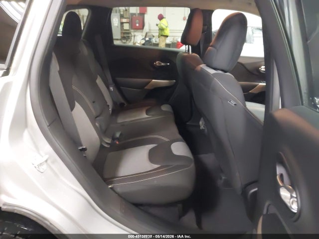 2018 Jeep Cherokee Latitude 4x4 მანქანა იყიდება აუქციონზე, vin: 1C4PJMCB8JD559287, აუქციონის ნომერი: 45137737