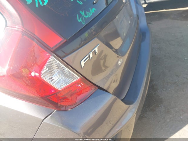 JHMGK5H52GS011732 Honda FIT LX