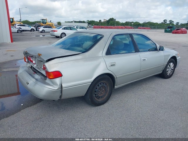 Продажа на аукционе авто 2000 Toyota Camry Ce, vin: 4T1BG22KXYU708982, номер лота: 45137780