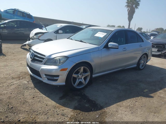 Aukcja sprzedaży 2013 Mercedes-benz C 250 Sport, vin: WDDGF4HB3DA790006, numer aukcji: 45137805