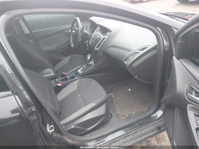 45137811 :رقم المزاد ، 1FADP3F25DL149876 vin ، 2013 Ford Focus Se مزاد بيع