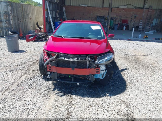 1G1ZG5ST7RF183701 Chevrolet Malibu Fwd Rs