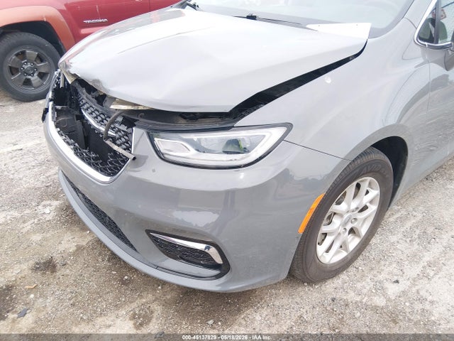Продажа на аукционе авто 2021 Chrysler Pacifica Touring L, vin: 2C4RC1BGXMR593747, номер лота: 45137829