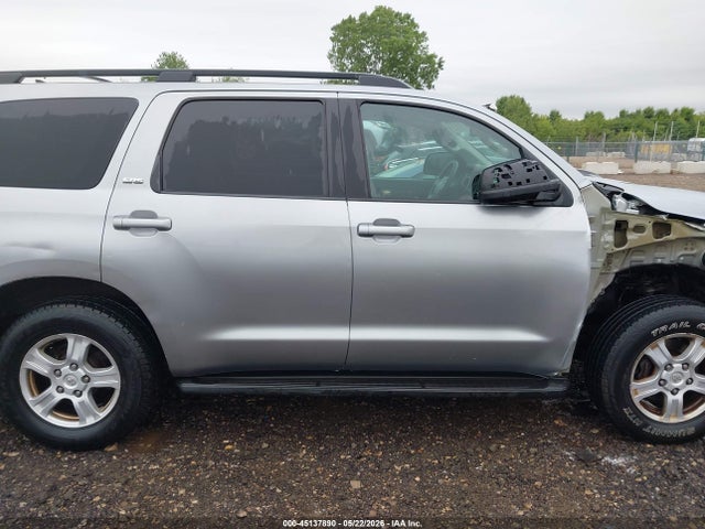 45137890 :رقم المزاد ، 5TDBW5G17BS050669 vin ، 2011 Toyota Sequoia Sr5 5.7l V8 مزاد بيع