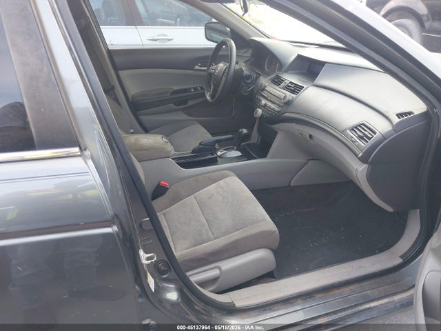 45137964 :رقم المزاد ، 1HGCP2F47AA042905 vin ، 2010 Honda Accord 2.4 Lx-p مزاد بيع