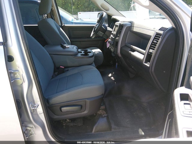 2017 Ram 1500 Tradesman  4x2 6'4 Box მანქანა იყიდება აუქციონზე, vin: 1C6RR6FG3HS605061, აუქციონის ნომერი: 45137965