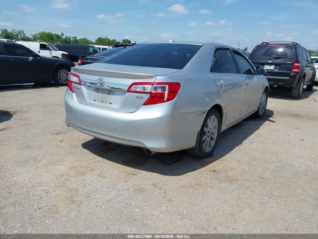 Aukcja sprzedaży 2014 Toyota Camry Xle, vin: 4T1BF1FKXEU742827, numer aukcji: 45137966