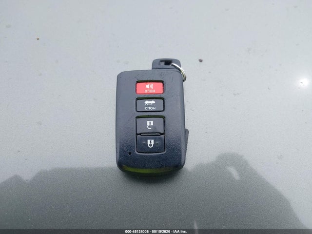 45138006 :رقم المزاد ، 4T4BF1FKXCR252875 vin ، 2012 Toyota Camry Se/le/xle مزاد بيع