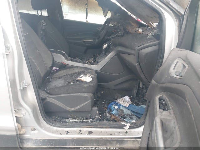 2014 Ford Escape Se მანქანა იყიდება აუქციონზე, vin: 1FMCU0GX3EUB96287, აუქციონის ნომერი: 45138042