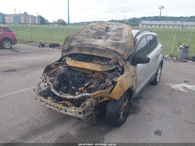 2014 Ford Escape Se მანქანა იყიდება აუქციონზე, vin: 1FMCU0GX3EUB96287, აუქციონის ნომერი: 45138042