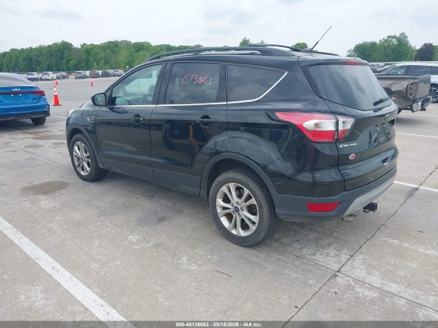 45138053 :رقم المزاد ، 1FMCU9GD8HUD95365 vin ، 2017 Ford Escape Se مزاد بيع